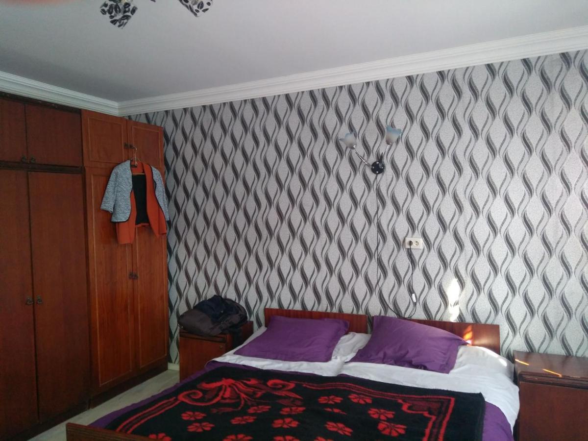 9 Plus - Orbeli Bagian luar foto